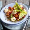 Unser Rezept für den Melonensalat mit Mozzarella schmeckt nach La Dolce Vita - und macht schlank!