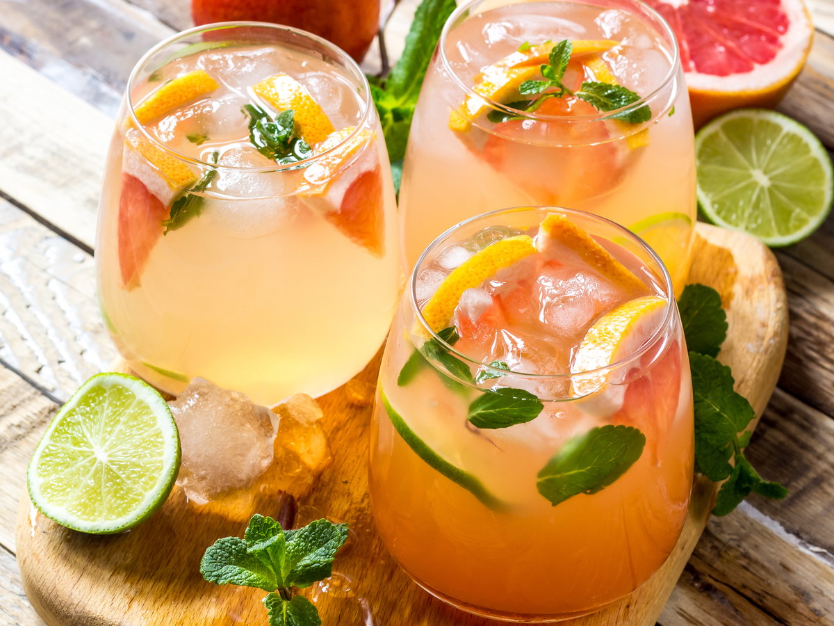 Alkoholfreie Grapefruit-Bowle