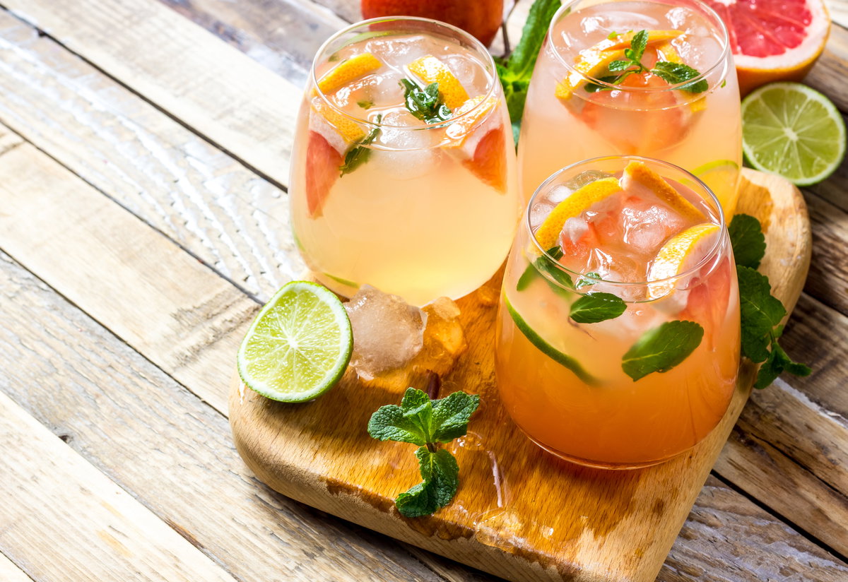 Alkoholfreie Grapefruit-Bowle