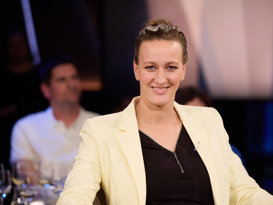 Almuth Schult