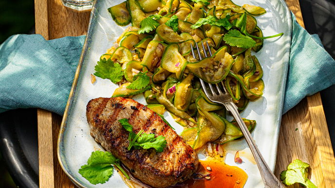 Ob vegetarisch oder Fleisch: Gesund zu grillen ist mit köstlichen Rezepten & Tipps kein Problem mehr