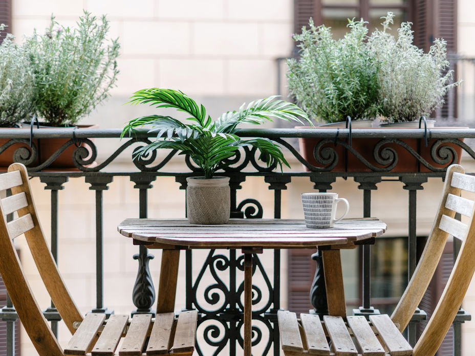 Balkontische für schmalen Balkon