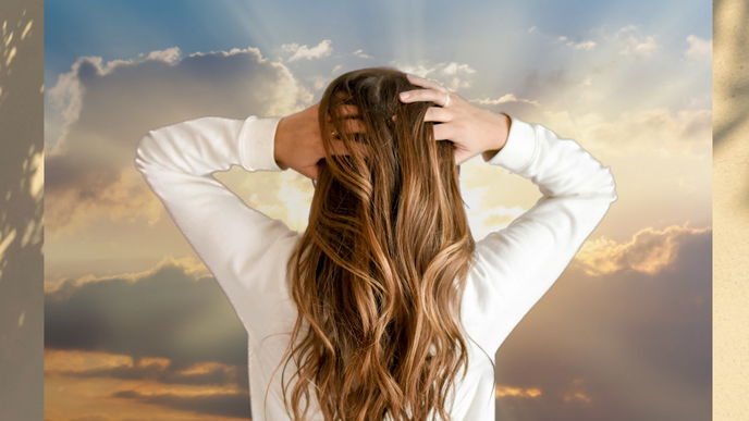 Tschüss, Haarausfall im Sommer: Die besten SOS-Tipps für volles Haar – auch in den heißen Monaten