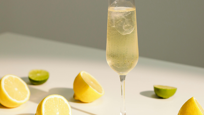 Limoncello Di Capri Spritz: Fruchtig-spritziger Genuss mit Soda und Prosecco