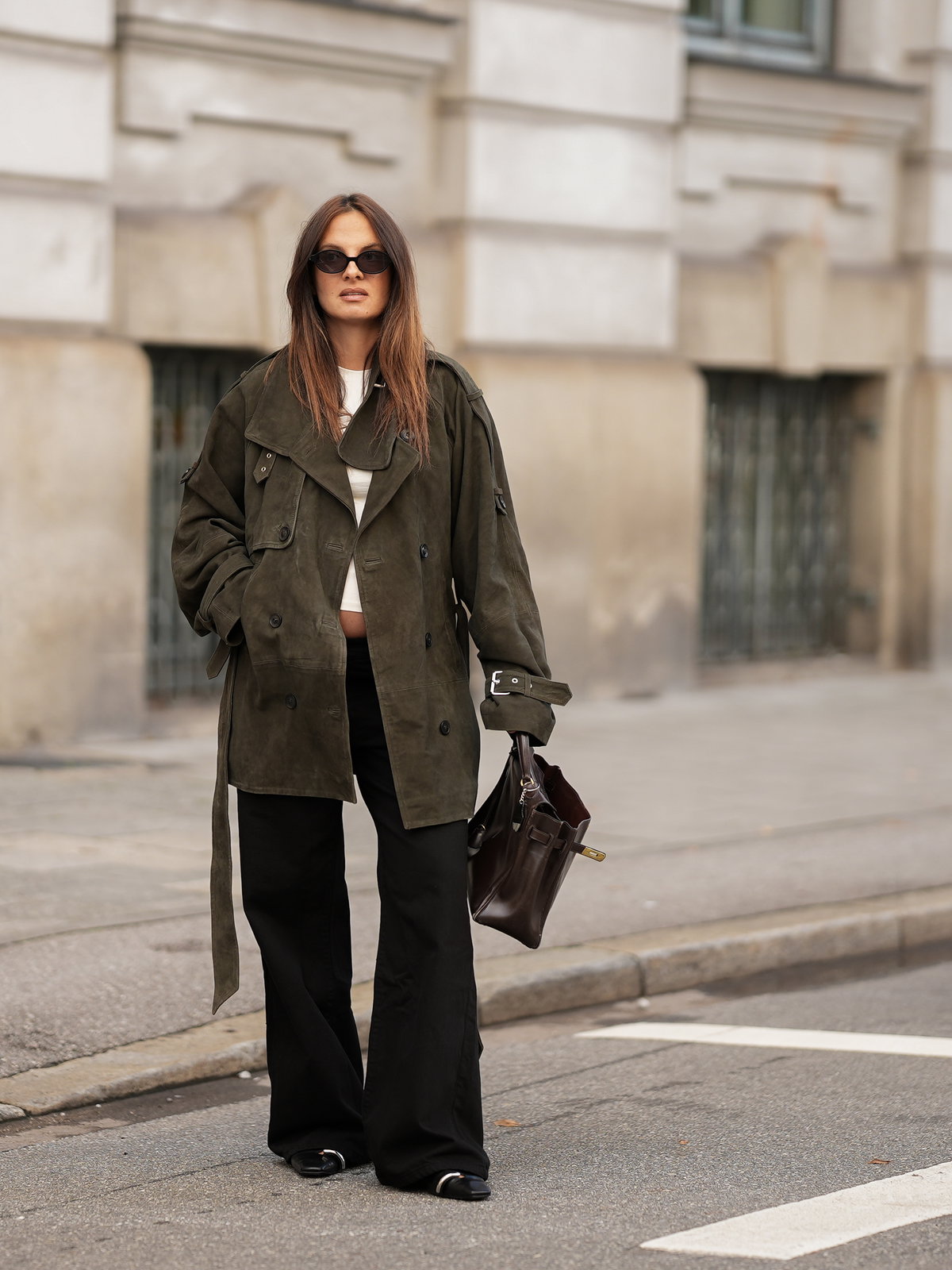 Herbstfarben Olivgrün und Schwarz Streetstyle
