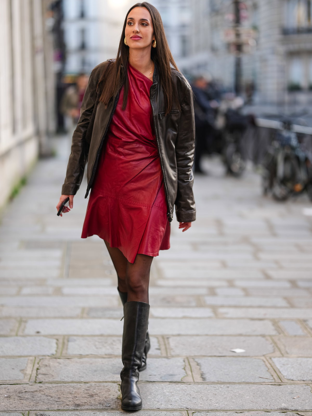 Herbtfarben Rot und Braun Streetstyle