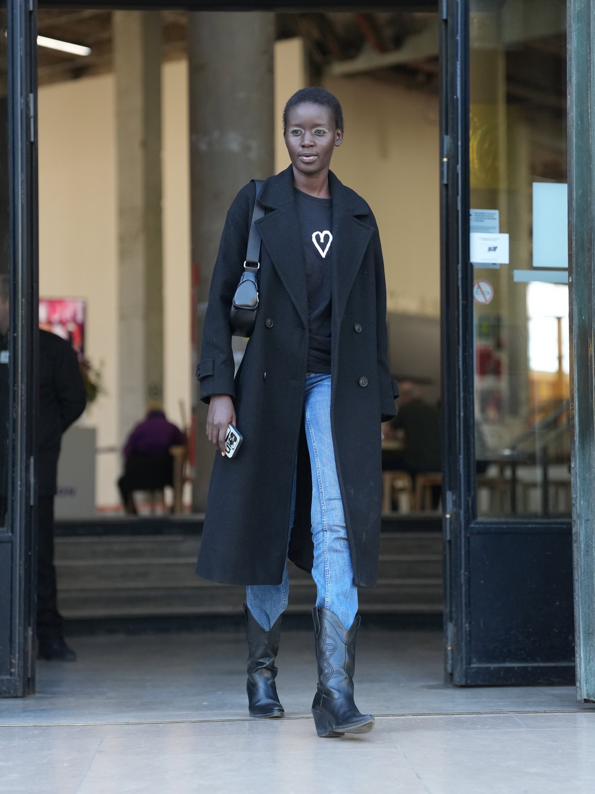 Klassischer Mantel Streetstyle