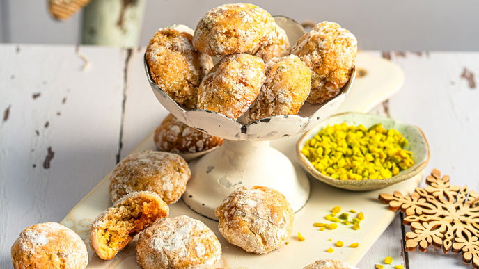 Unwiderstehlicher Knusper-Traum zu Weihnachten: Unser Rezept für Aprikosen-Pistazien-Amaretti