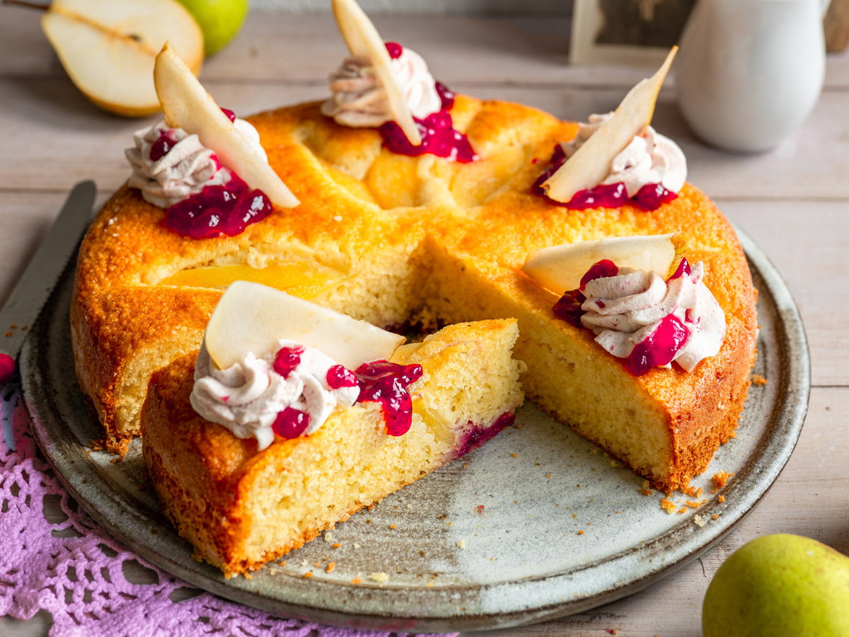 Birnen-Preiselbeerkuchen