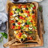 Hackbraten mal anders: Unser Rezept mit viel Gemüse & Mozzarella kommt frisch vom Blech