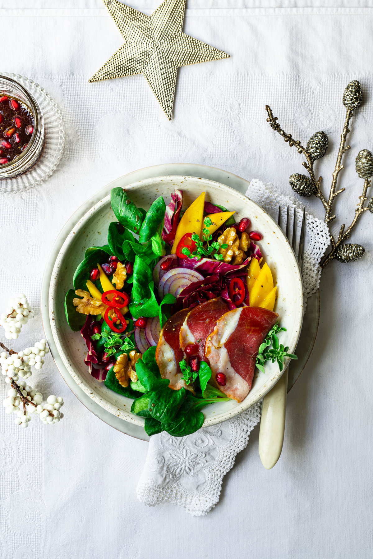 Wintersalat mit Gänsebrust und Mango