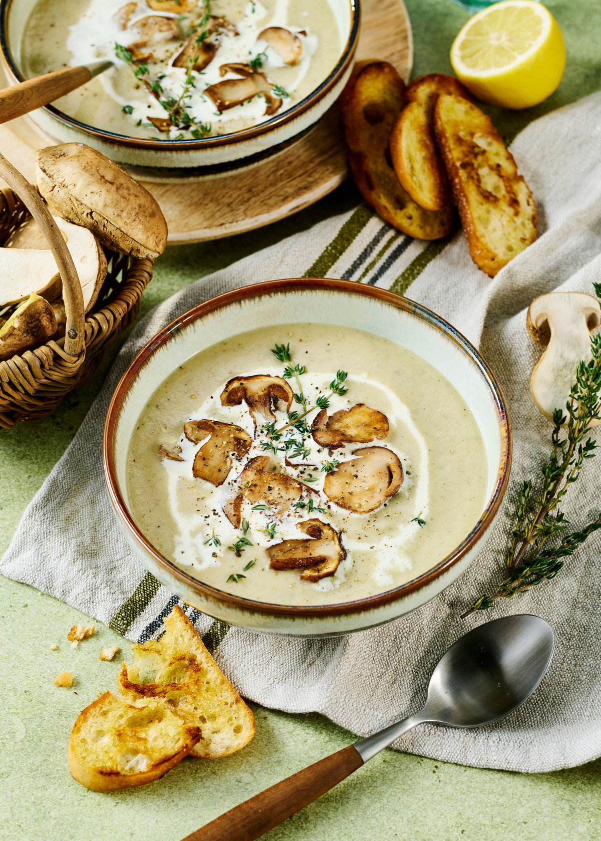 Steinpilzsuppe mit Kartoffeln