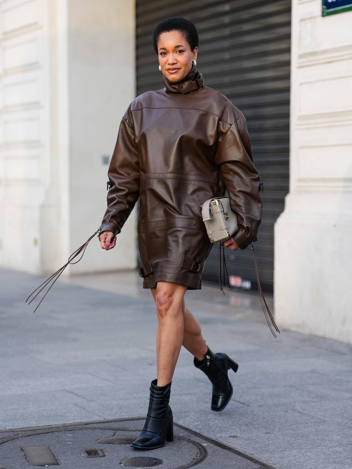 Lederkleider Streetstyle