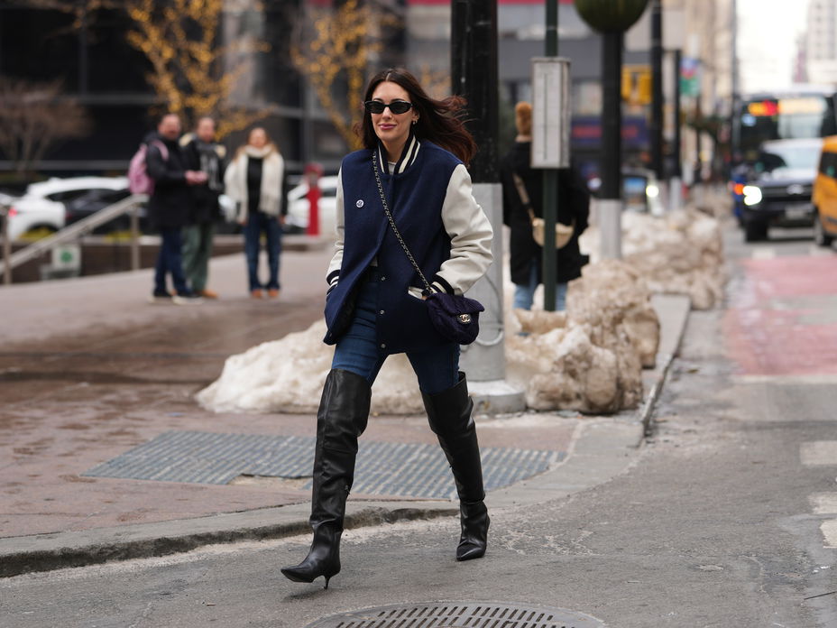 Overknee-Stiefel mit Skinny-Jeans