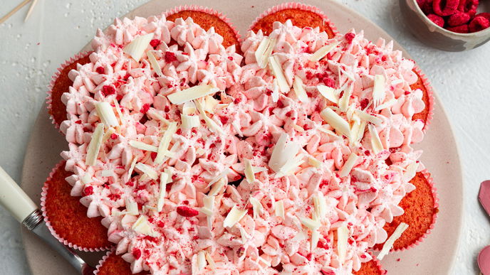 Süße Liebeserklärung: So einfach backen Sie das perfekte Vanillemuffin-Herz