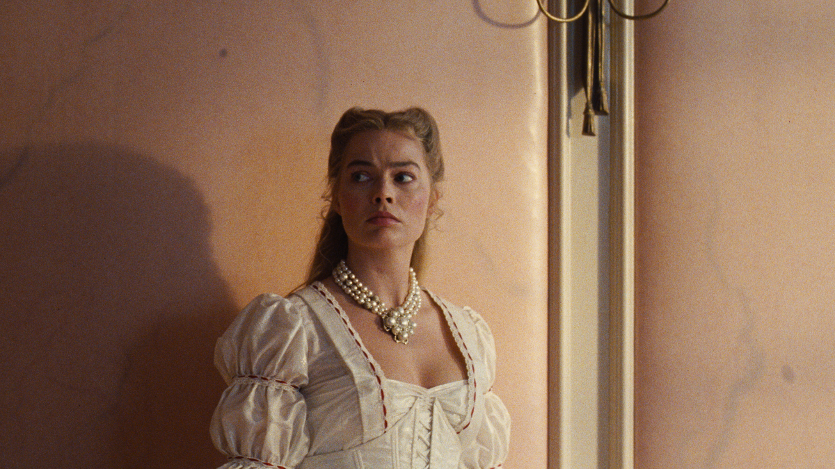 Wuthering Heights: Margot Robbies Latexkleid – Provokation oder geniale Mode-Interpretation?