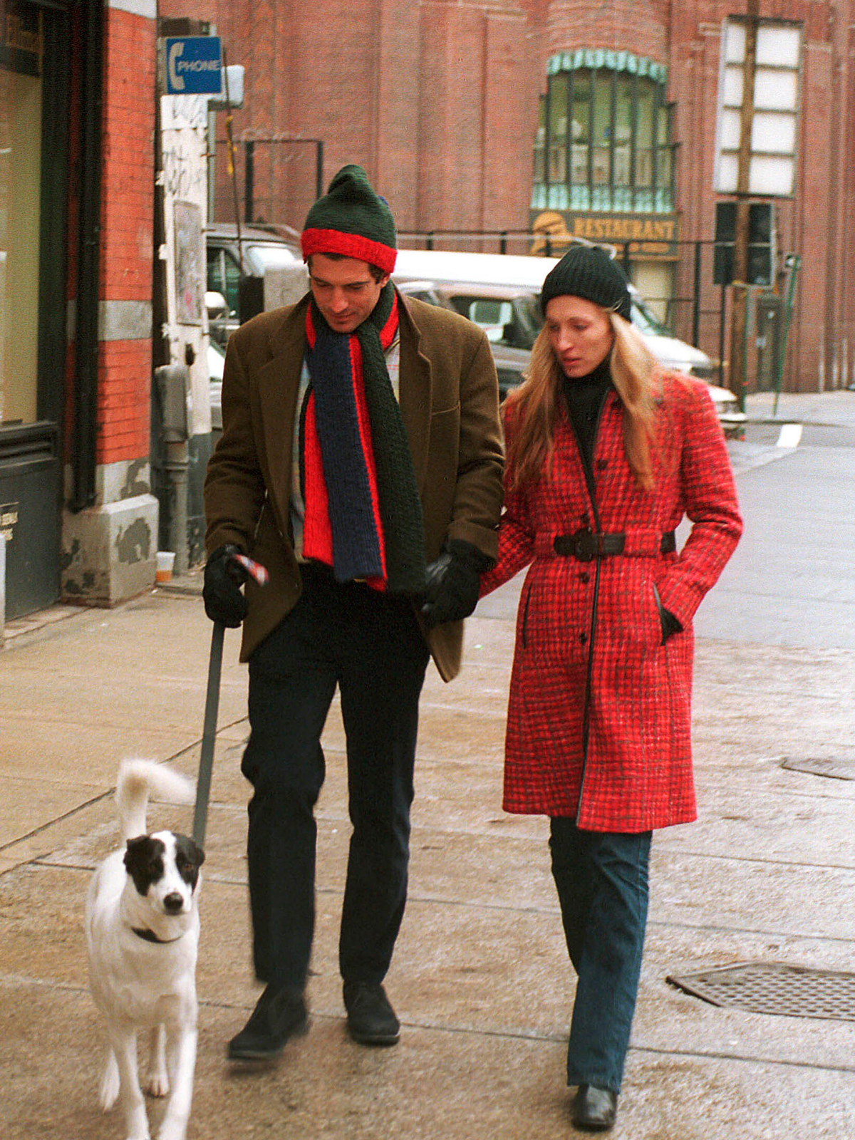 Carolyn Bessette-Kennedy in Jeans
