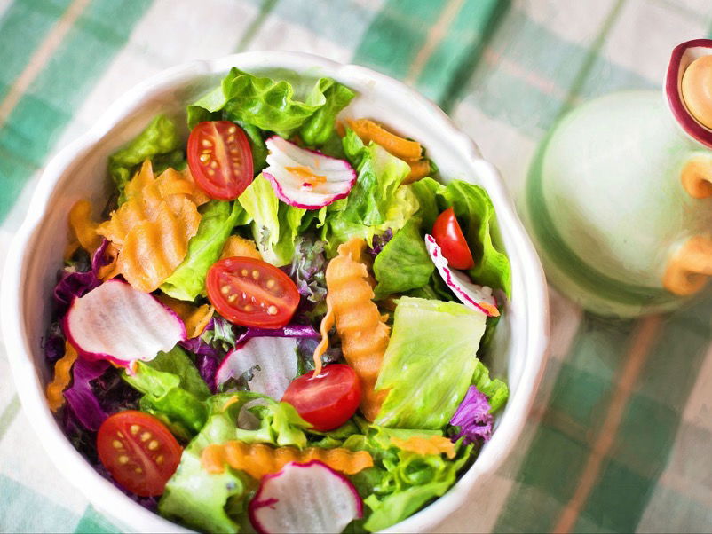 Ein bunter Salat