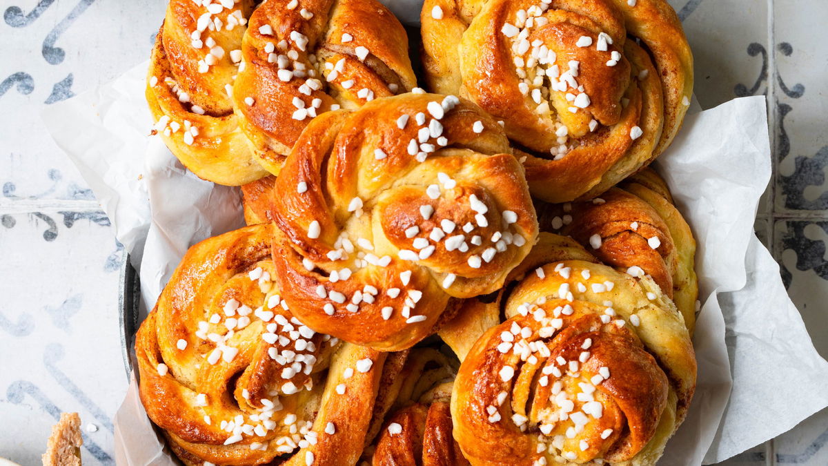 Schwedische Kanelbullar: Das Original-Rezept für die fluffigsten Zimtschnecken der Welt