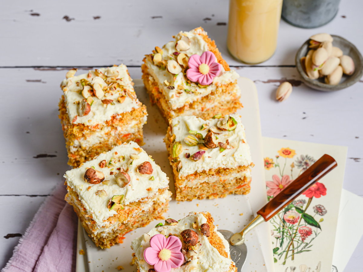 Karotten-Nusskuchen