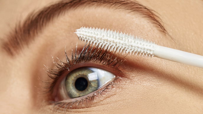 Der "Lash Primer"-Tipp: Dieser eine Zwischenschritt erspart Ihnen den Gang zum Profi-Lifting