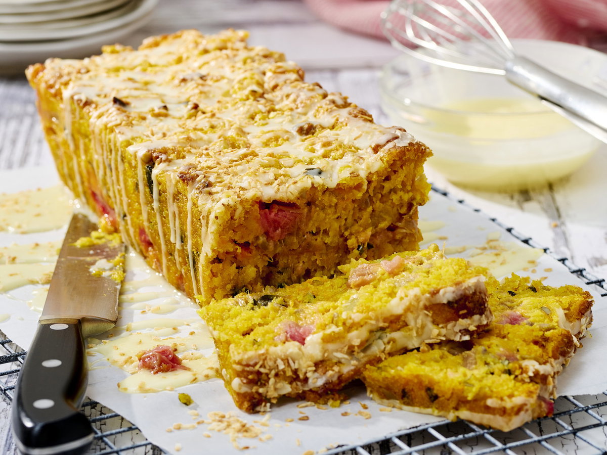 Rhabarber-Möhrenkuchen