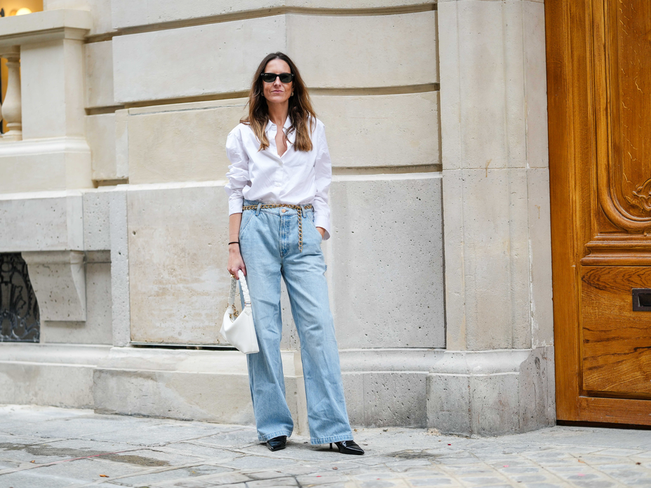 Alba Garavito Torre trägt Pumps in Paris