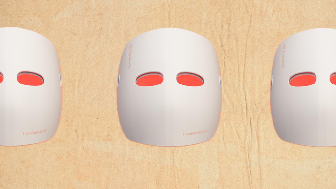 Hightech gegen Falten, fahle Haut & Unreinheiten? So schlägt sich die LED-Maske von Therabody im Langzeittest