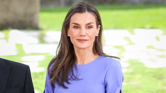 Königin Letizias Lavendel-Kleid: Was der royale Stil über Farb-Trends verrät