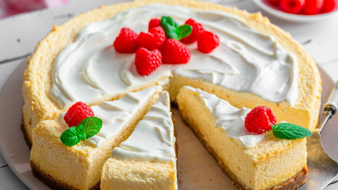 Himmlisch cremig! Dieses New York Cheesecake Rezept gelingt garantiert