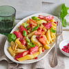 Pasta mit Rhabarber-Kohlrabi-Gemüse: Die perfekte Kombi für leichte Frühlingstage in 30 Minuten