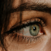 Schlupflider? Diese günstige Drogerie-Mascara macht den Unterschied