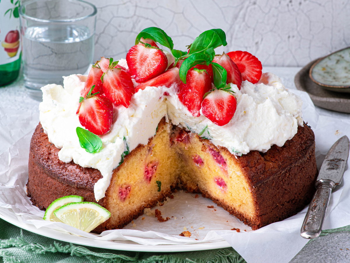 Erdbeer-Rührkuchen