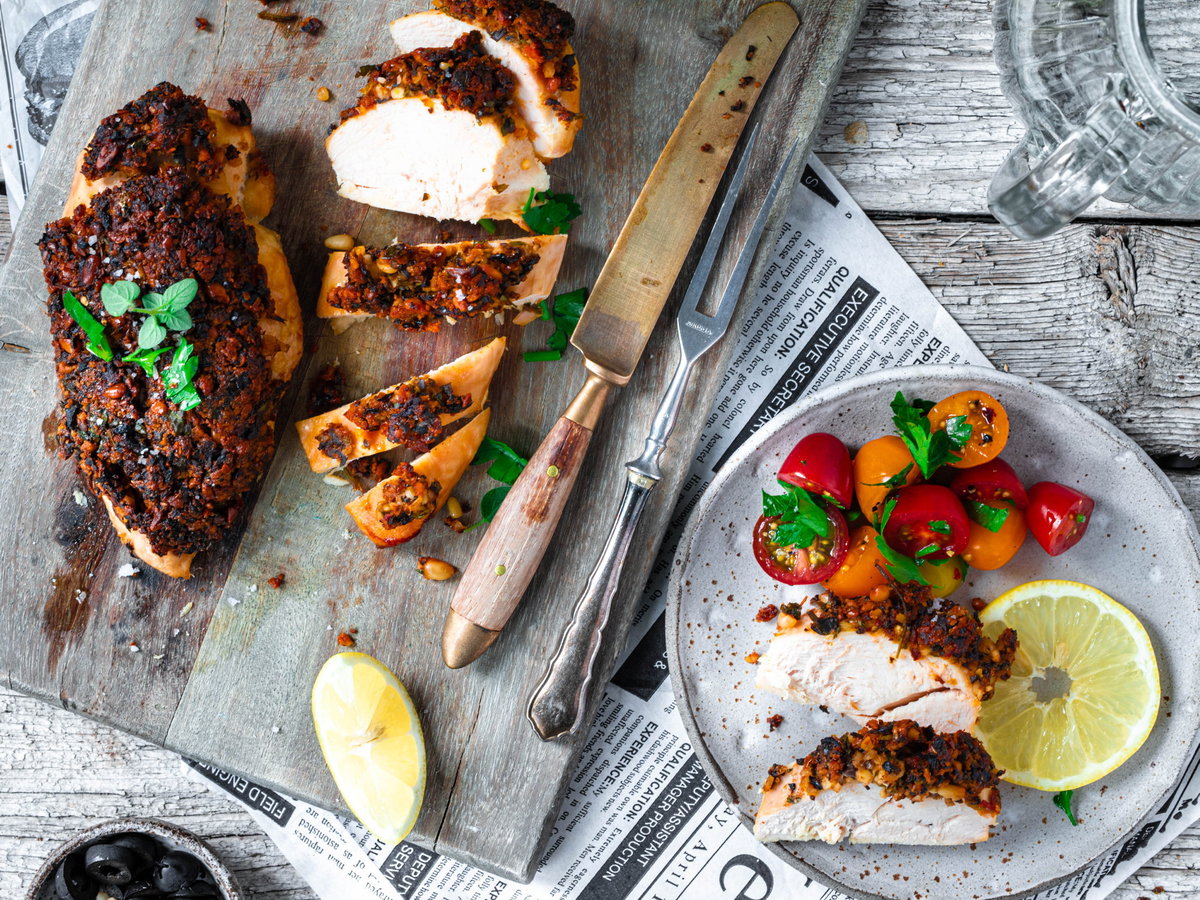 Hähnchen vom Grill mit Olivenkruste
