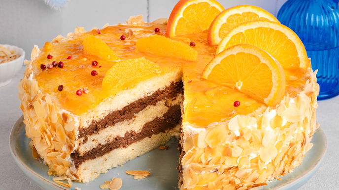 Das perfekte Duett: Unser Rezept für die Orangentorte mit zarter Schokoladenmousse