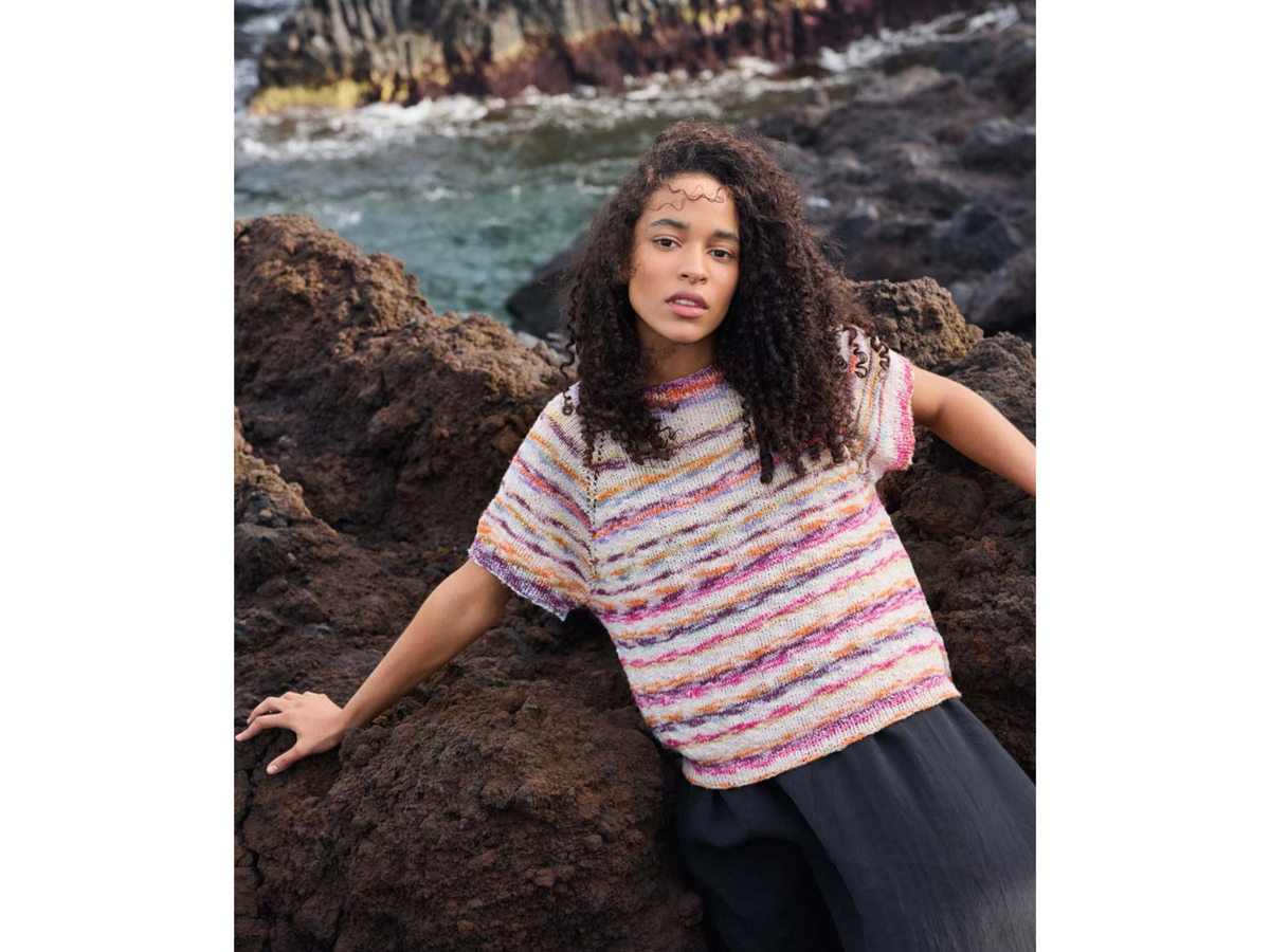 Model im Gomitolo Hippie Shirt von Lana Grossa