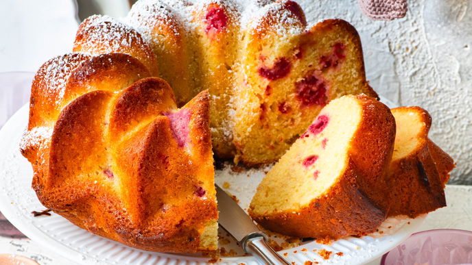 Der perfekte Last-Minute-Kuchen: Unser Rezept für den saftigen Himbeer-Joghurt-Gugelhupf