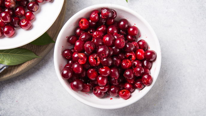 Johannisbeeren entkernen ohne Matscherei: Die 2 besten Methoden im Redaktions-Test