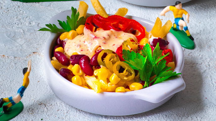 Loaded Fries mit Gemüsetopping: Der bunte Fritten-Trend zur WM 2026