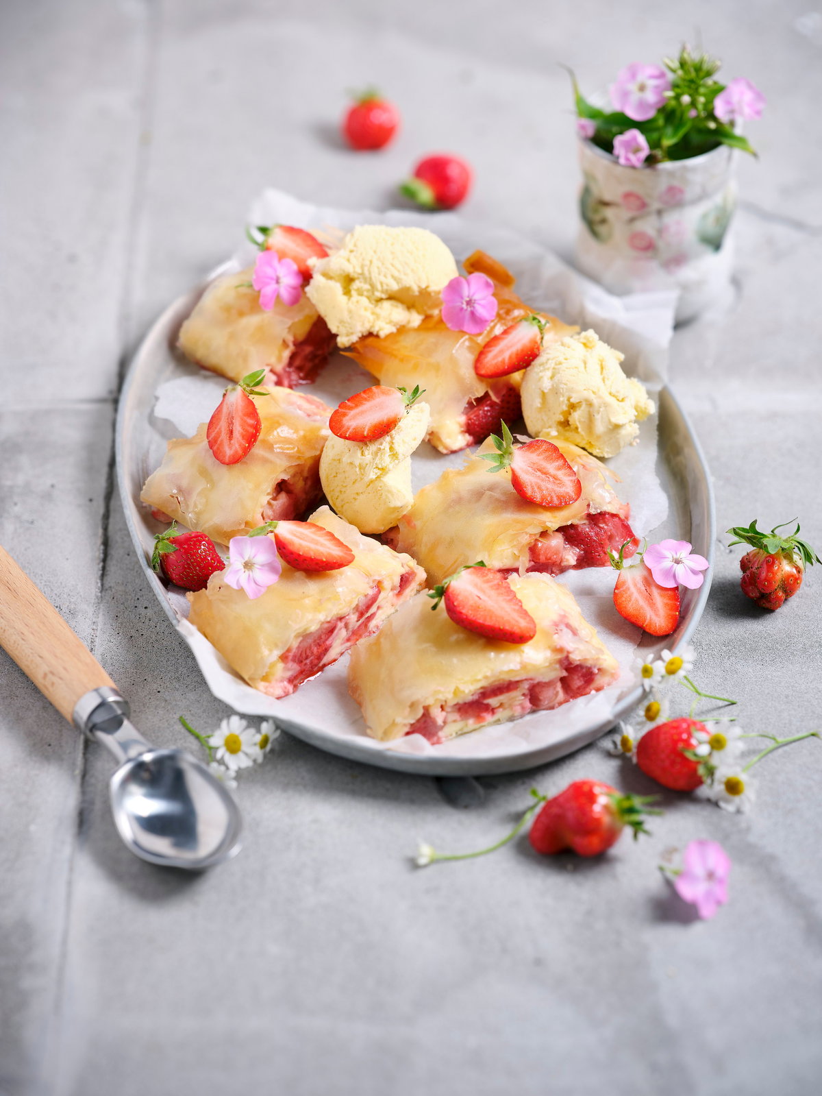 Schneller Erdbeer-Strudel