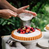 Torten backen im Sommer: Diese 9 Küchen-Gadgets retten Ihr Gebäck bei Hitze
