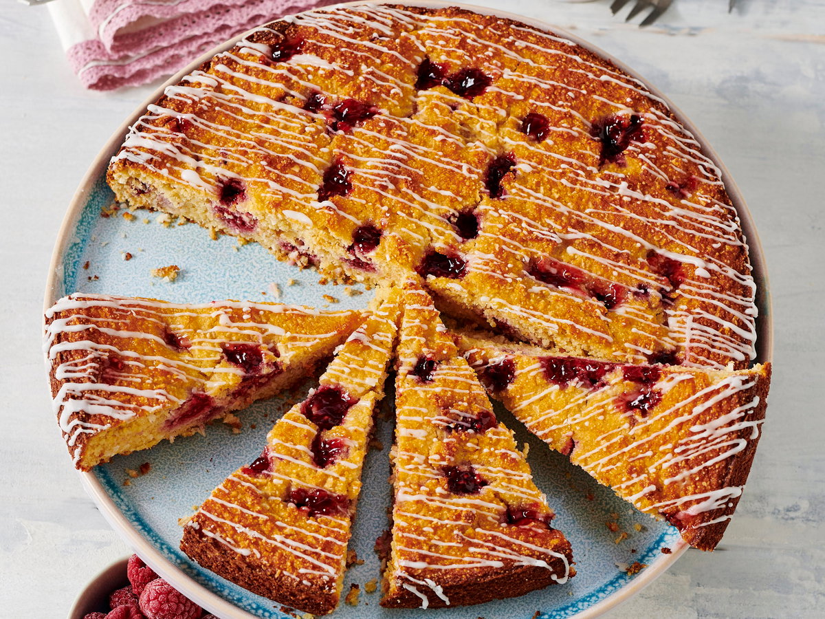 Glutenfreier Apfel-Himbeerkuchen
