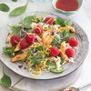 Fruchtige Sommer-Frische: Schneller Hähnchen-Reis-Salat mit Babyspinat und Himbeeren
