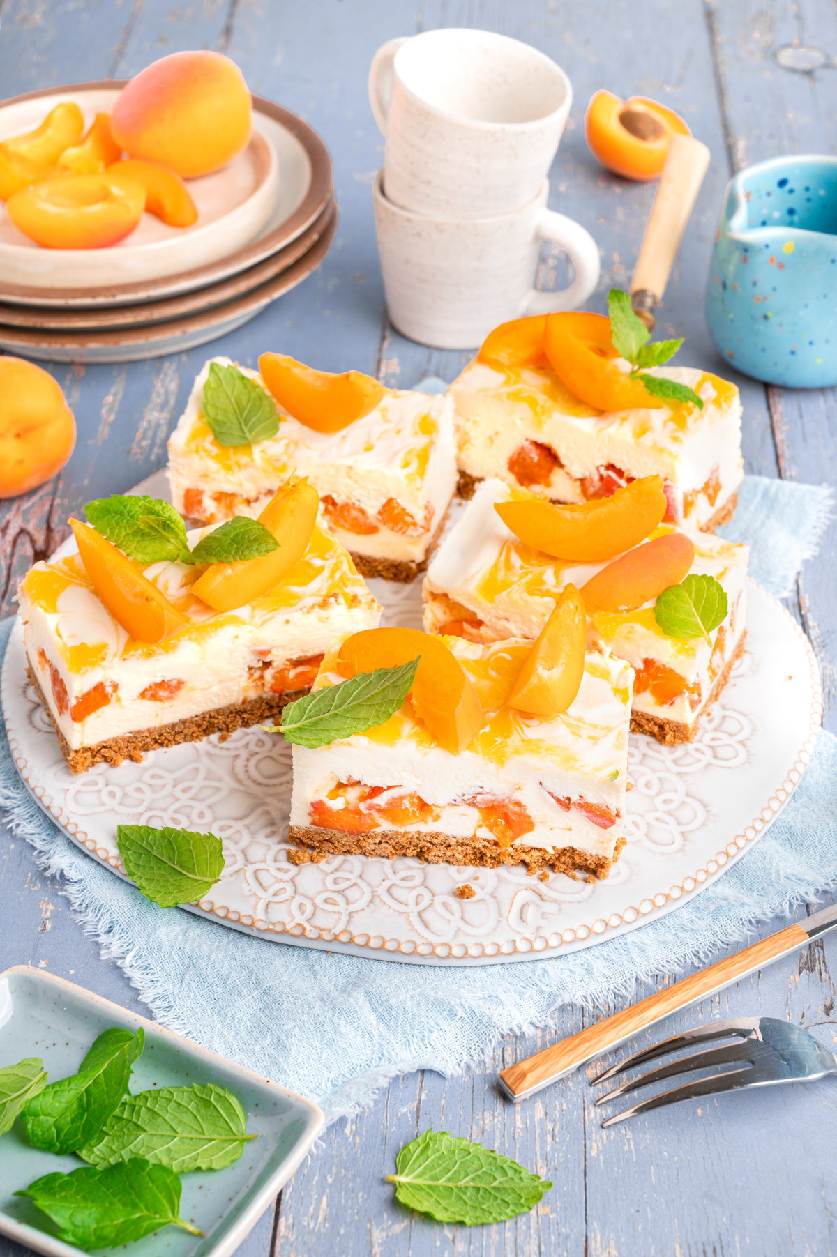 Aprikosen-Cheesecake-Schnitten