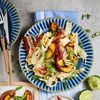 Geniales Sommer-Rezept: Pfirsich-Pasta mit Fenchel & Speck – in nur 35 Minuten auf dem Teller