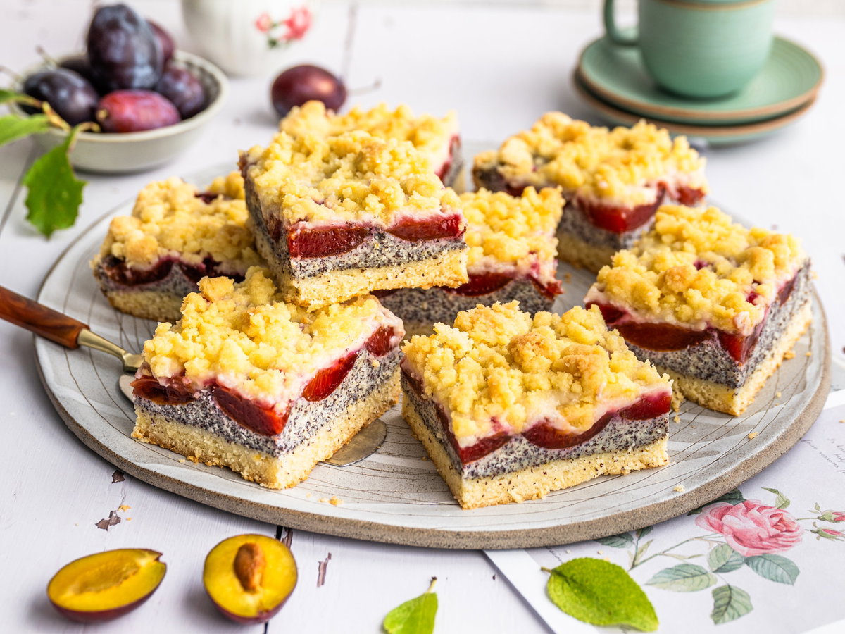 Zwetschgen-Mohnkuchen mit Quark