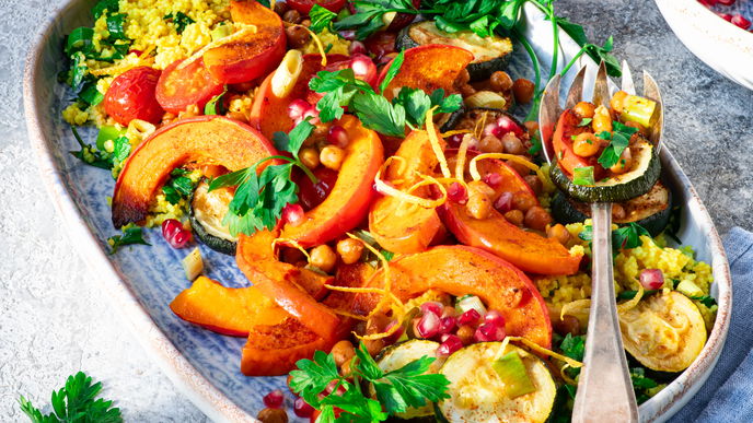 Orientalischer Couscous-Salat mit Kürbis: Schnelles & leckeres Rezept für den Herbst