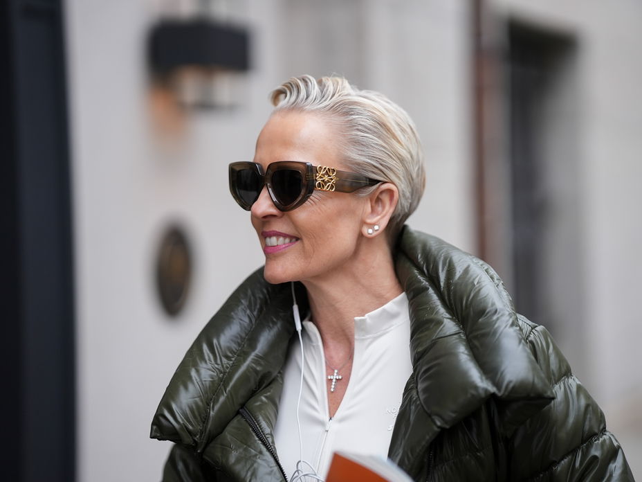 Frisuren ab 60: Diese Schnitte machen feines Haar voller
