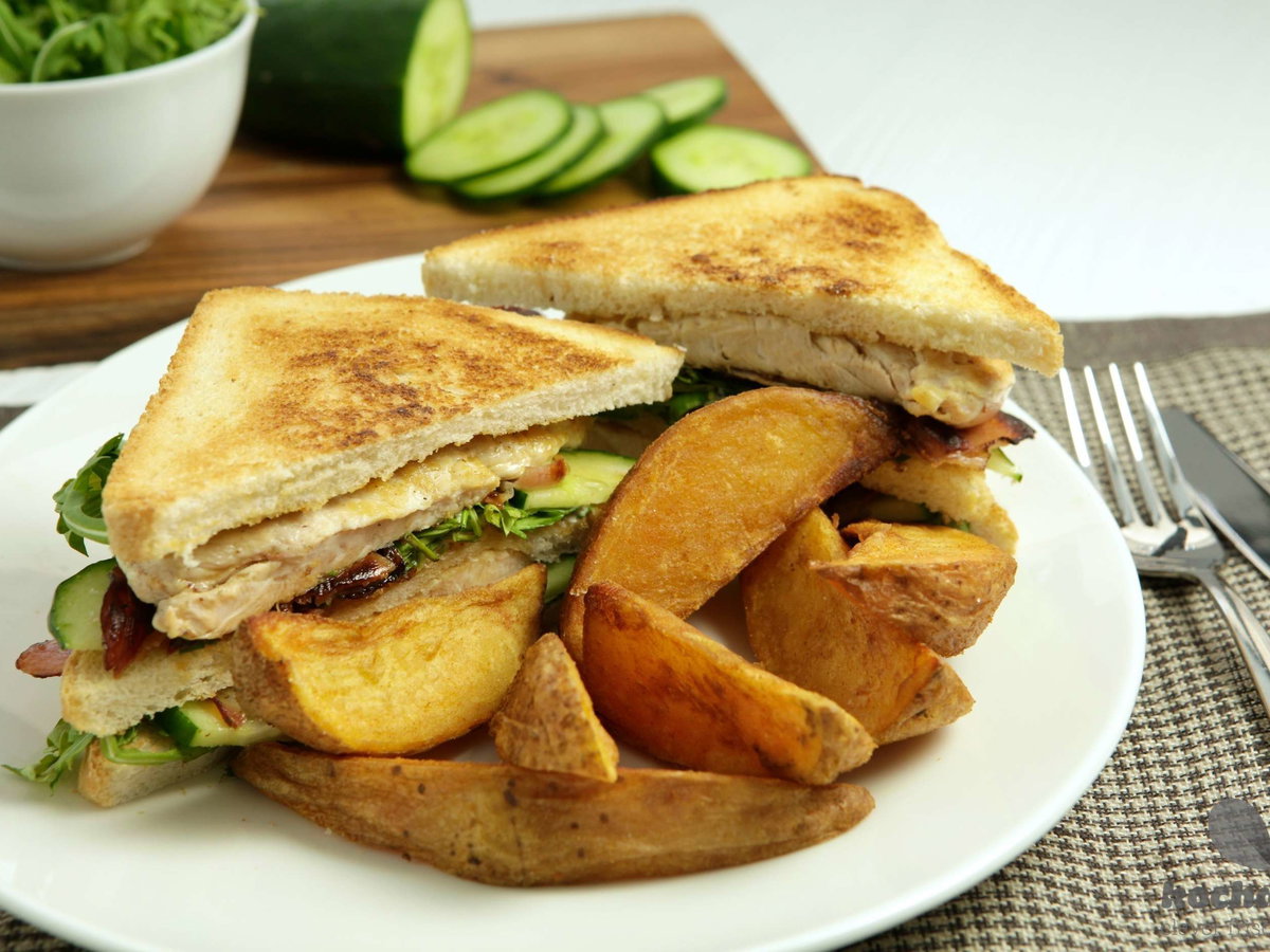 Clubsandwich mit Hähnchenbrust