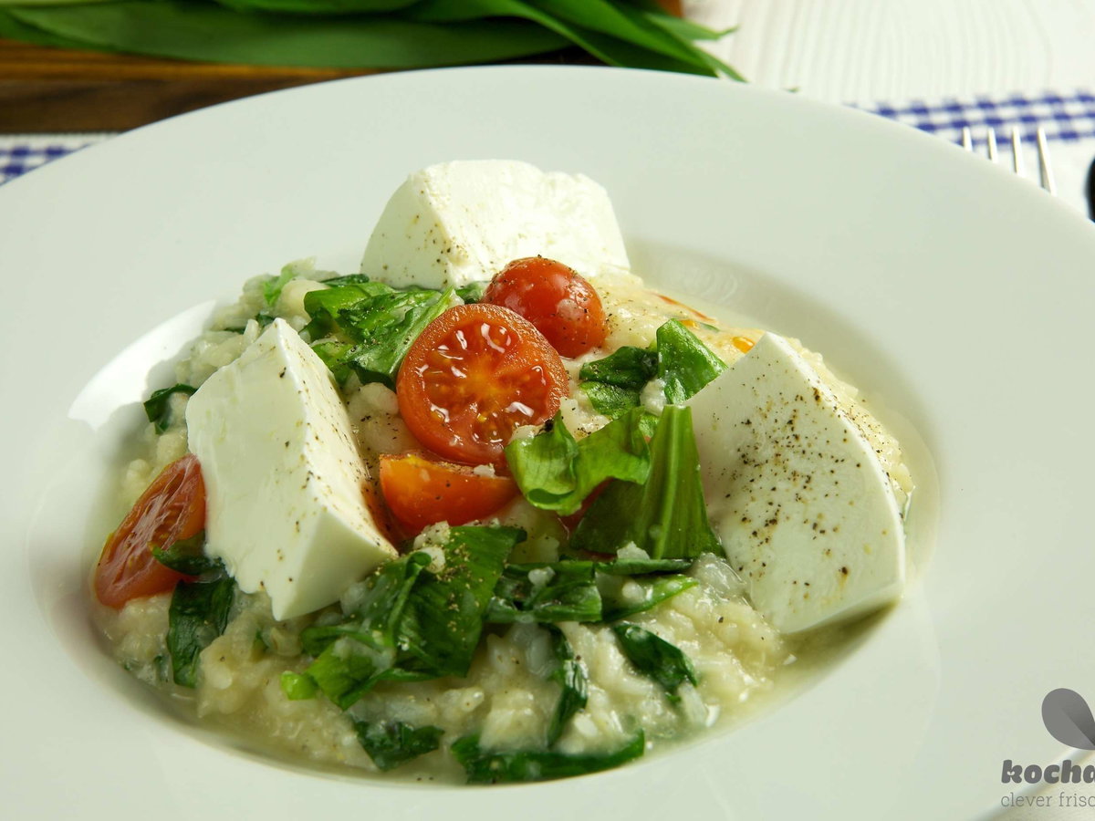 Bärlauchrisotto mit Tomaten